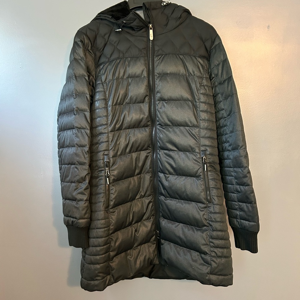 Women's Lole Faith Down Hooded Jacket - Black